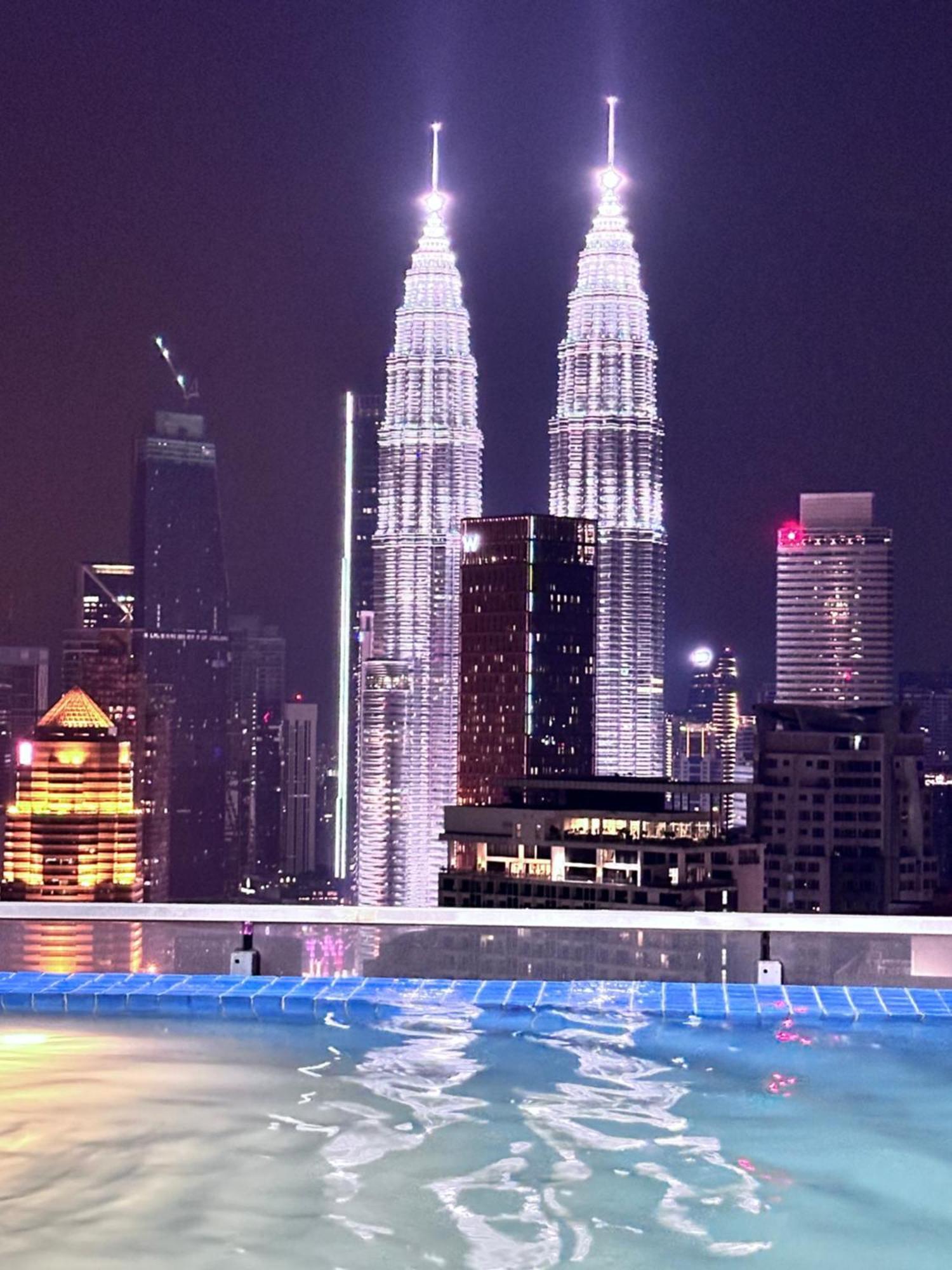 The Luxe Infinitum Klcc By Sahara Apartment Куала Лумпур Екстериор снимка