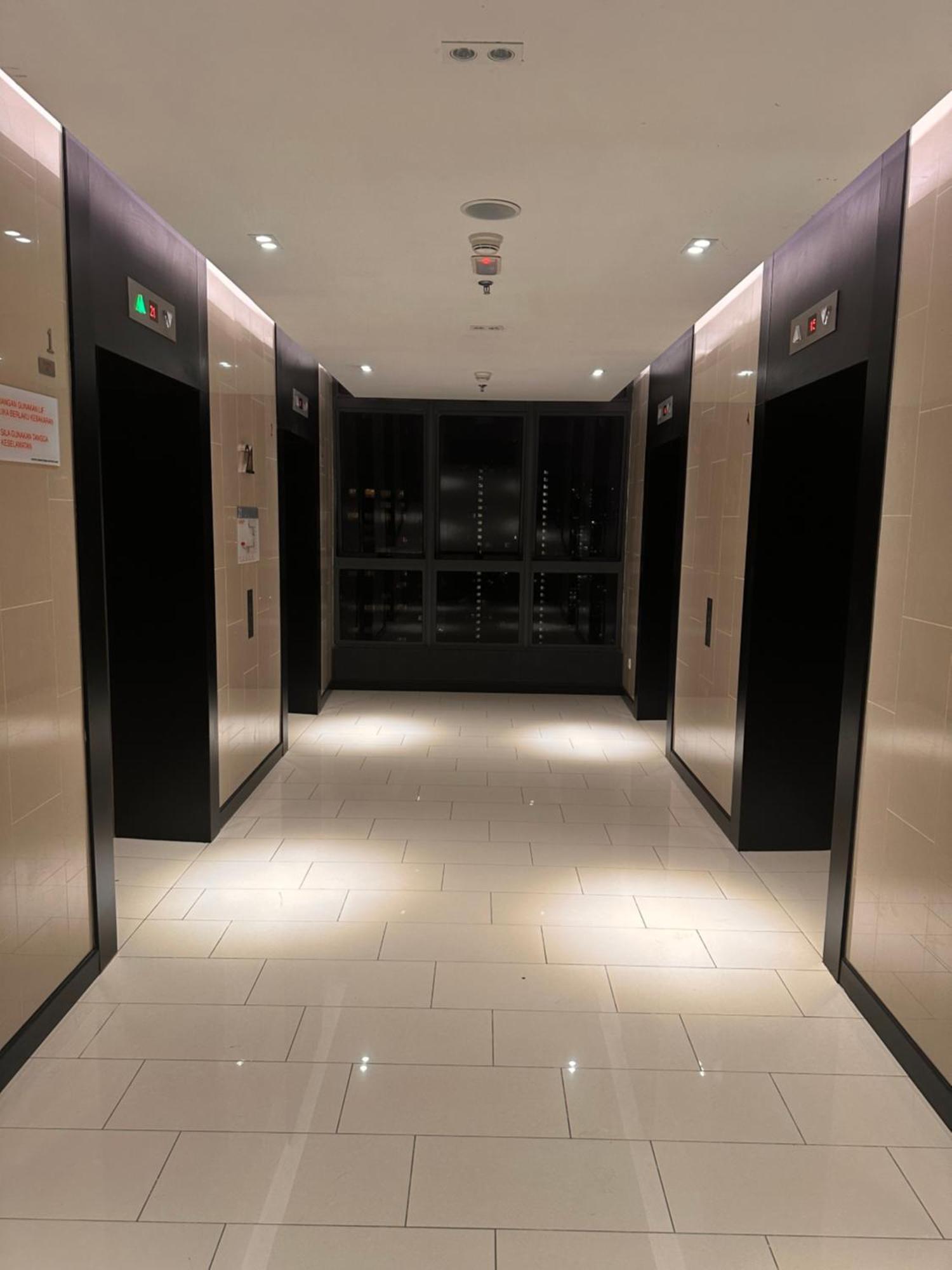 The Luxe Infinitum Klcc By Sahara Apartment Куала Лумпур Екстериор снимка