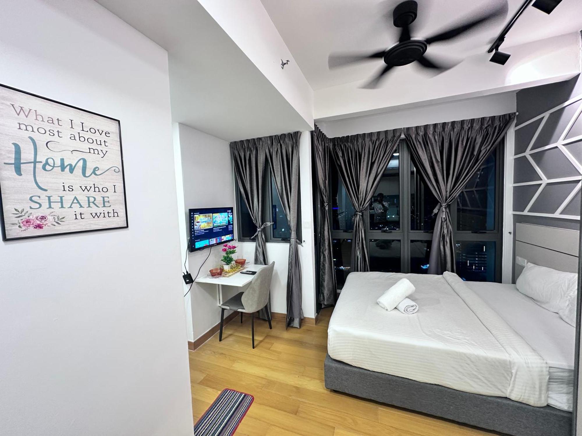 The Luxe Infinitum Klcc By Sahara Apartment Куала Лумпур Екстериор снимка