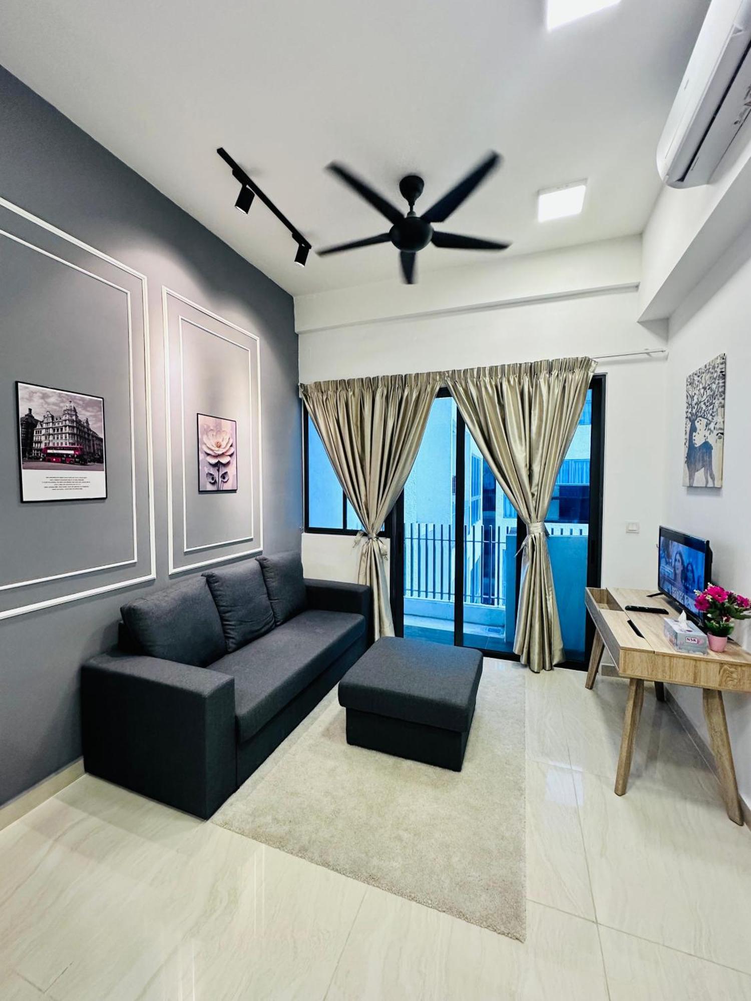 The Luxe Infinitum Klcc By Sahara Apartment Куала Лумпур Екстериор снимка